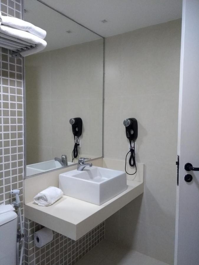 Apartamento Resort Ao Lado Do Parque Aquatico Porto Das Dunas - Pe Na Areia- Terreo Акірас Екстер'єр фото